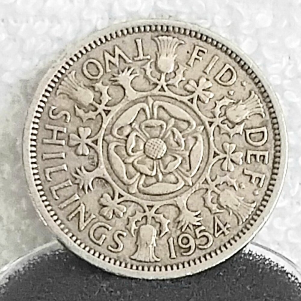 Circulated 1954 British Two Shillings Elizabeth II Coin Made of Copper/Nickel!!